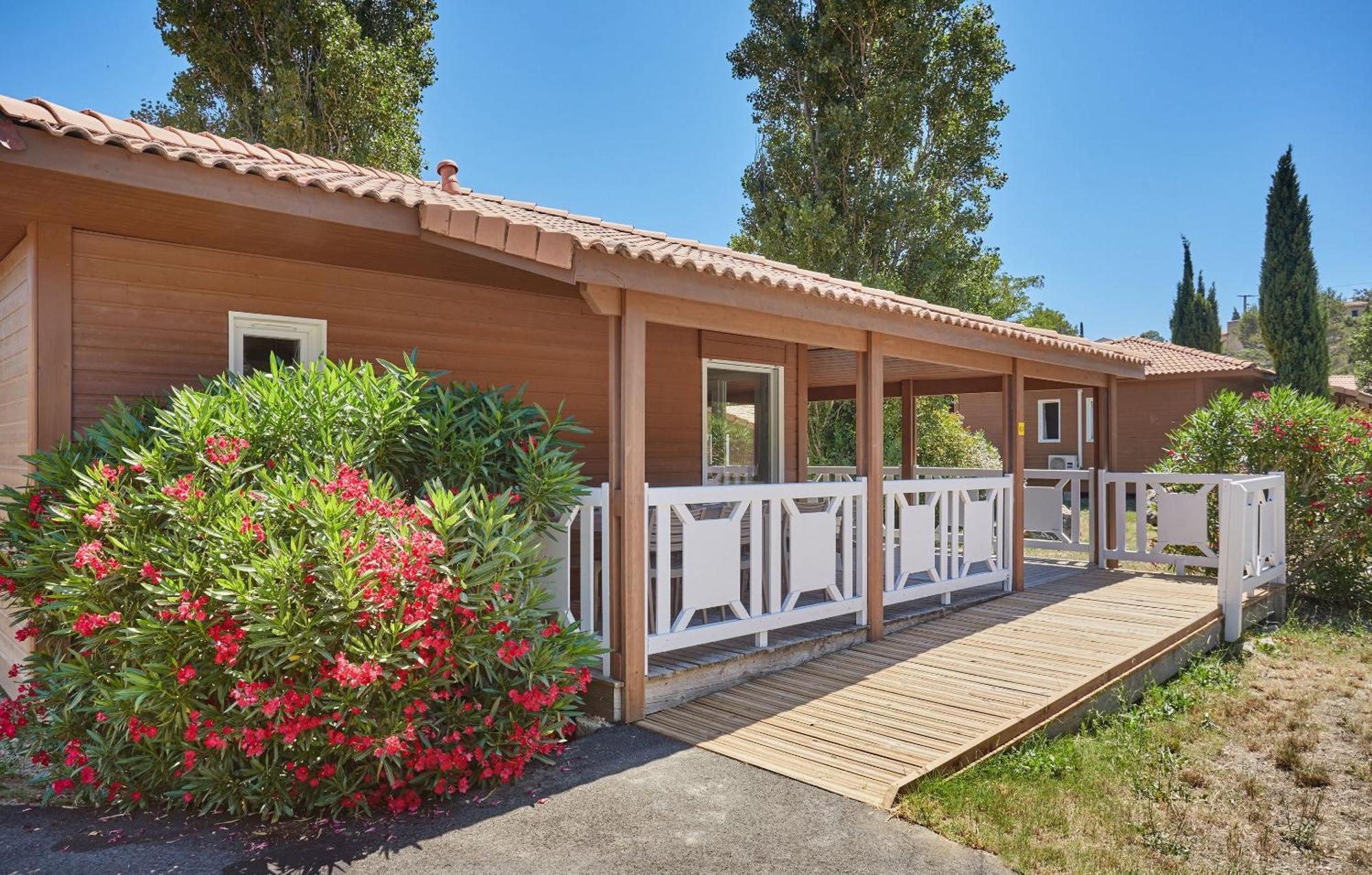 Carnoux-en-Provence Residence Odalys Shangri-La מראה חיצוני תמונה
