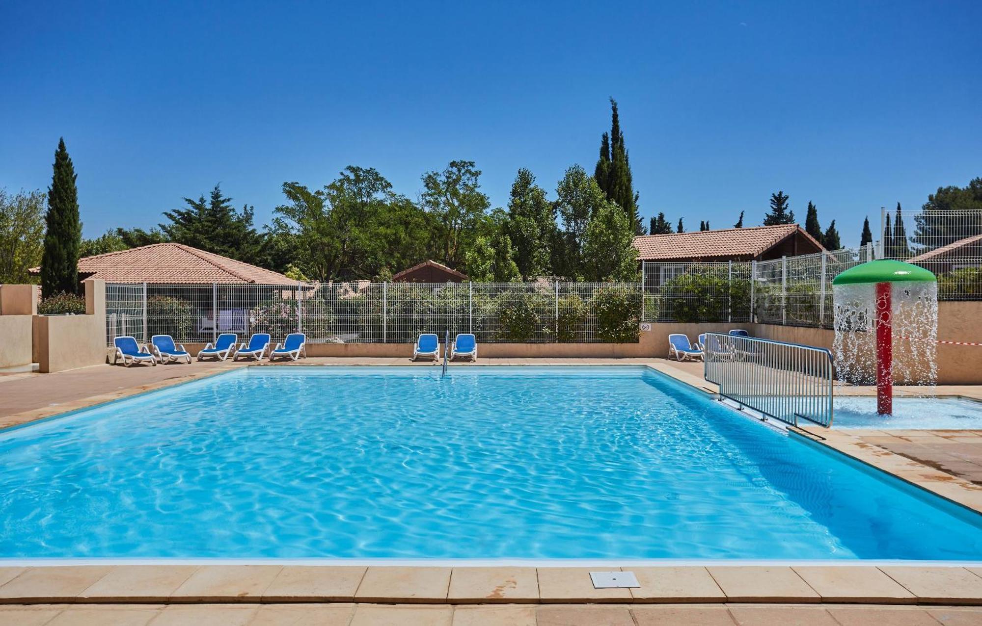 Carnoux-en-Provence Residence Odalys Shangri-La מראה חיצוני תמונה