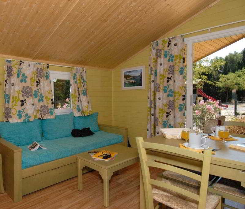 Carnoux-en-Provence Residence Odalys Shangri-La מראה חיצוני תמונה